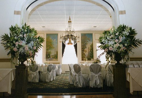 هتل Inn On Broadway