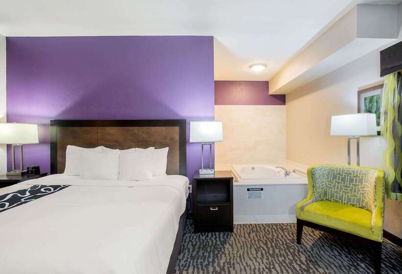 Отель La Quinta Inn By Wyndham Livermore