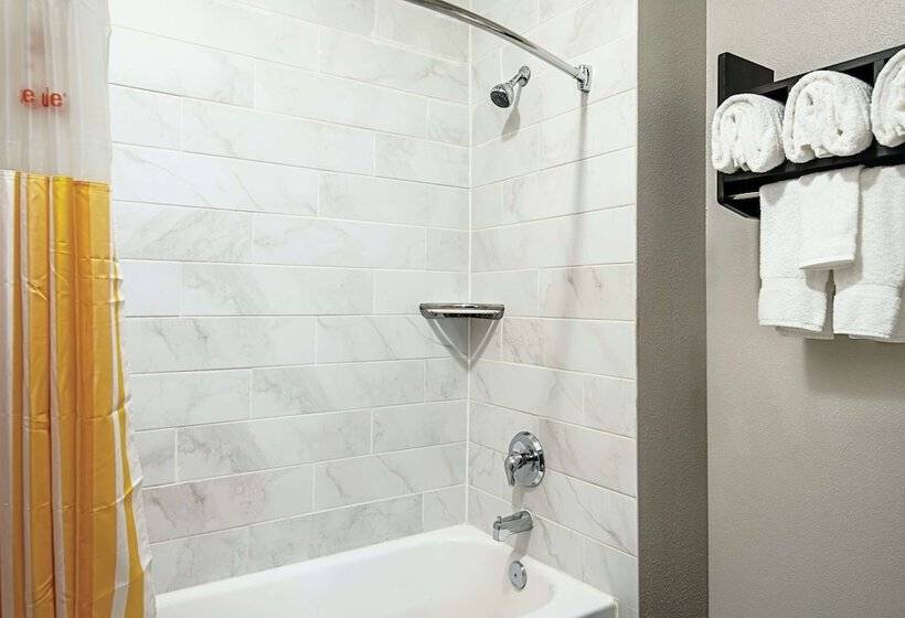 Отель La Quinta Inn By Wyndham Livermore