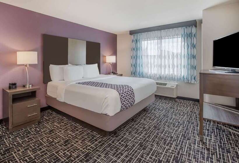 호텔 La Quinta Inn & Suites By Wyndham Fairborn Wright Patterson