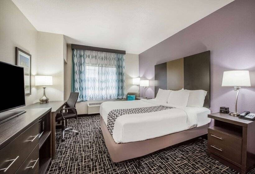 호텔 La Quinta Inn & Suites By Wyndham Fairborn Wright Patterson