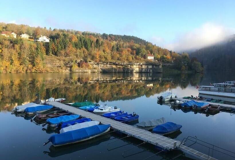 ホテル Les Rives Du Doubs
