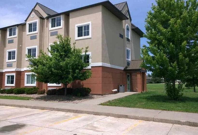 בית מלון כפרי Sleep Inn Marion   Cedar Rapids