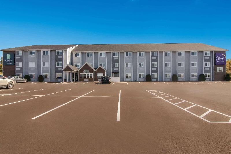 ホテル Sleep Inn & Suites Clarion, Pa Near I 80