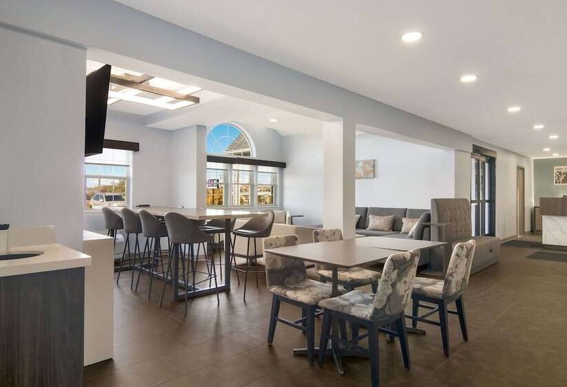 ホテル Sleep Inn & Suites Clarion, Pa Near I 80
