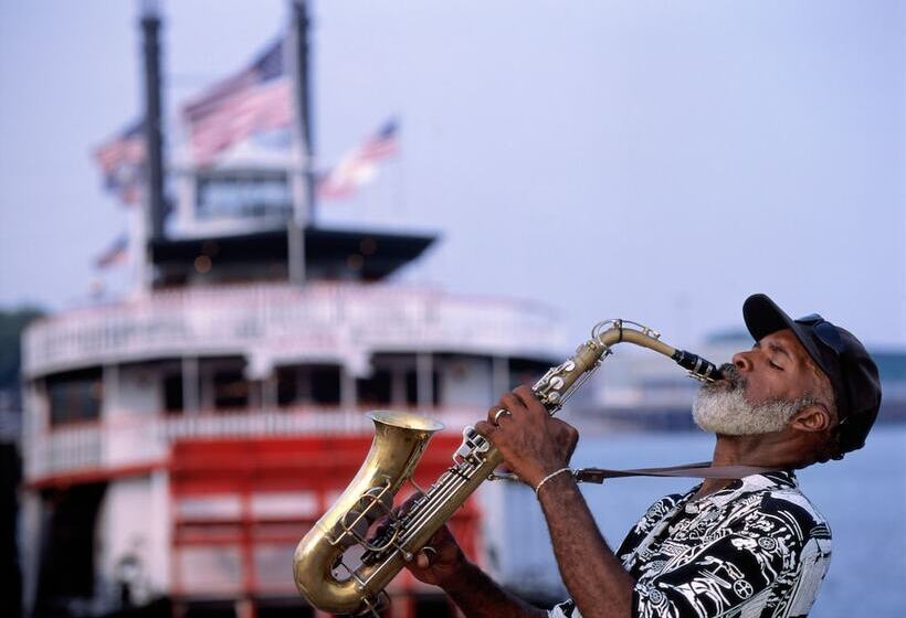 בית מלון כפרי Moxy New Orleans Downtown/french Quarter Area