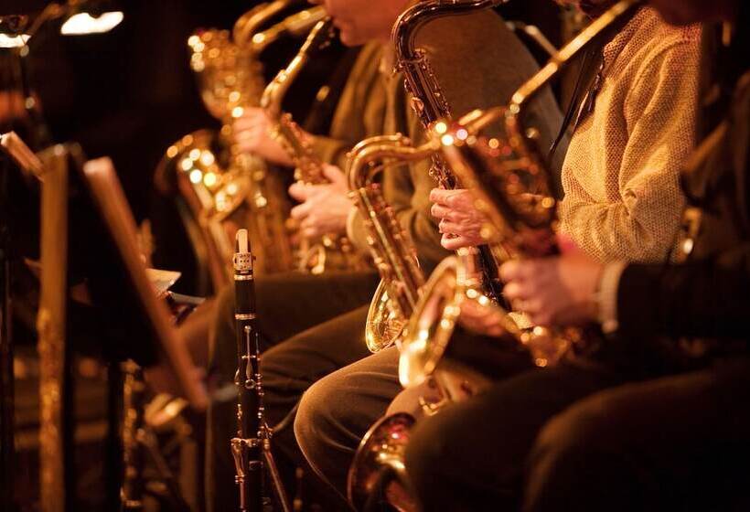 בית מלון כפרי Moxy New Orleans Downtown/french Quarter Area