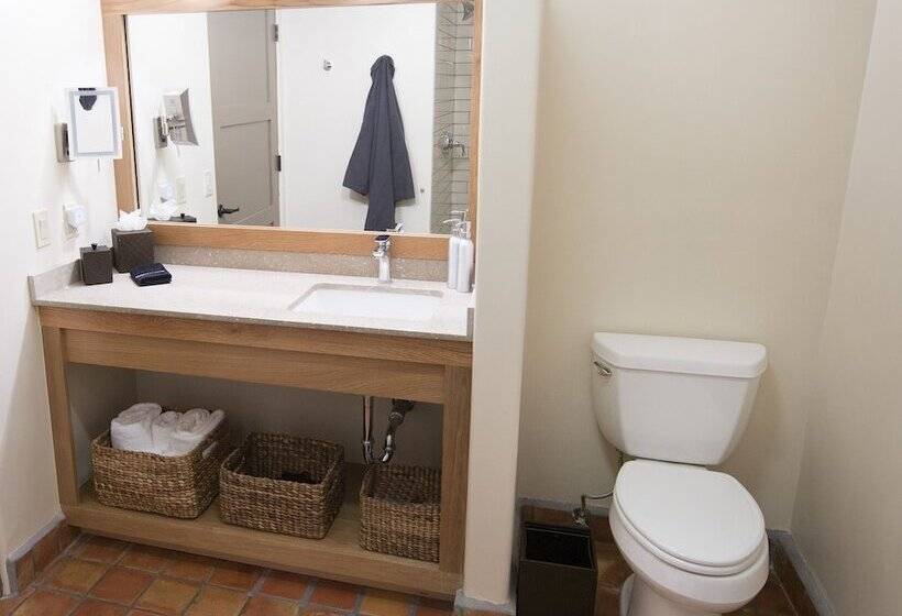فندق Ojo Santa Fe Spa Resort