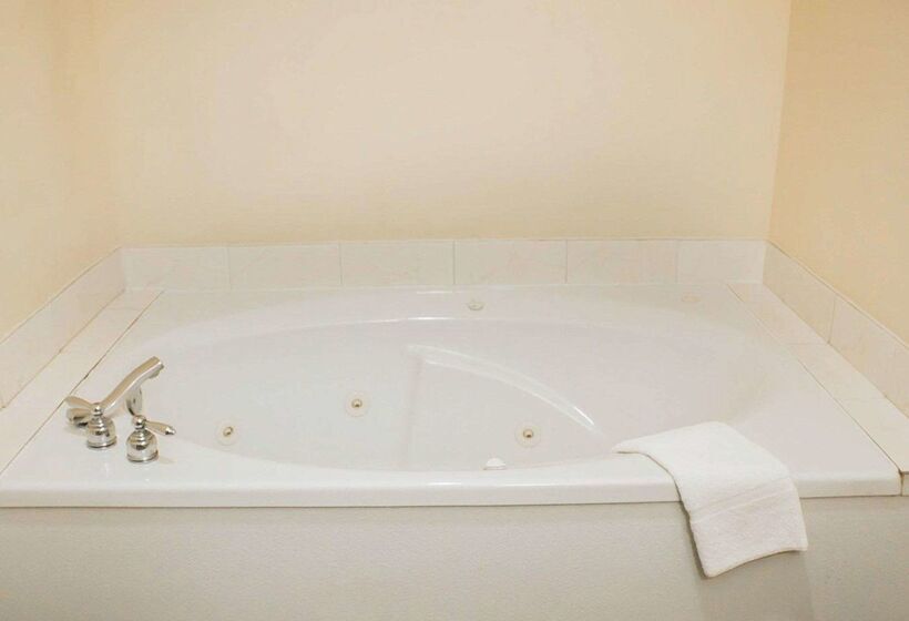 호텔 Quality Inn & Suites Bellville   Mansfield
