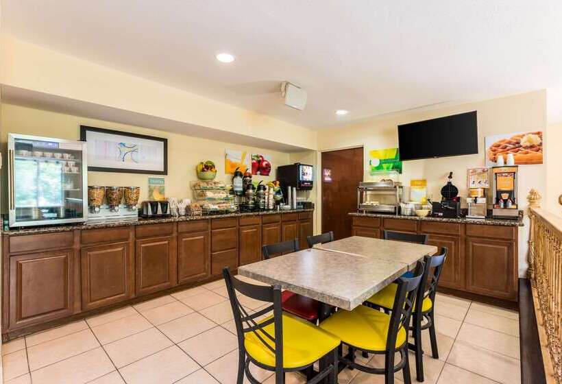 ホテル Quality Inn Huntersville Near Lake Norman