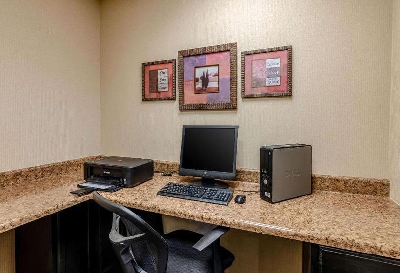 فندق Quality Inn & Suites