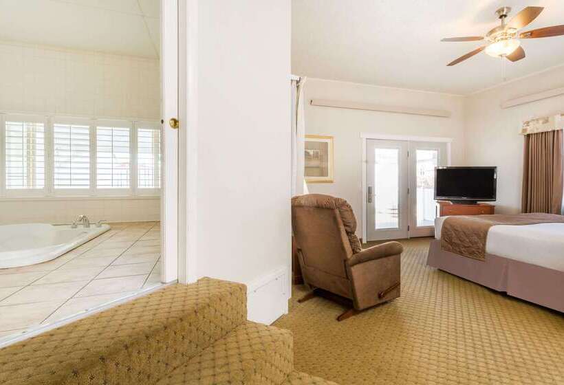 فندق Ramada By Wyndham Ely