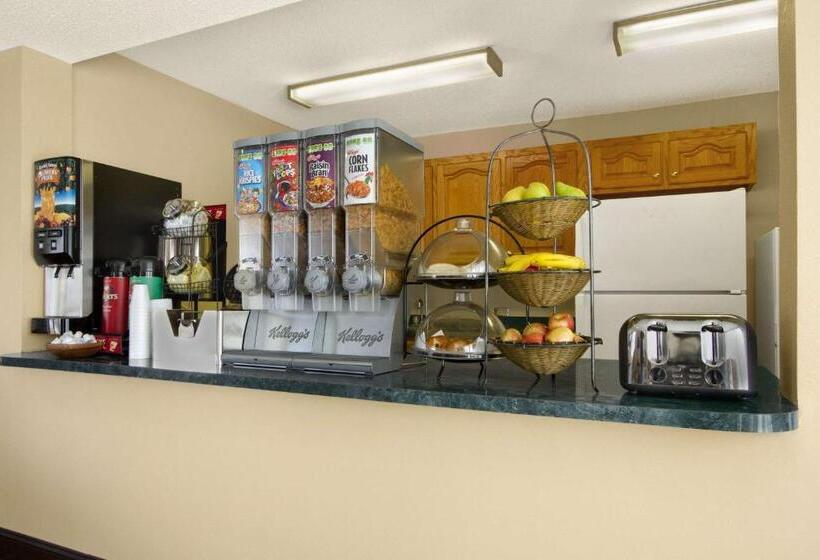 هتل Ramada Limited Columbia