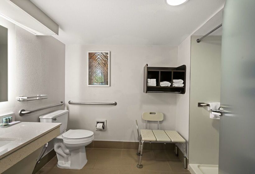 هتل Best Western Shackleford