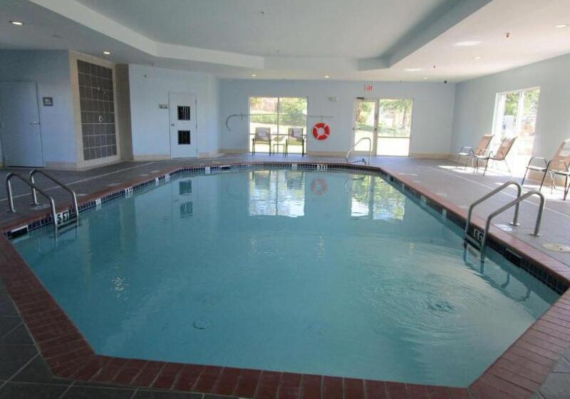 فندق Best Western Shackleford