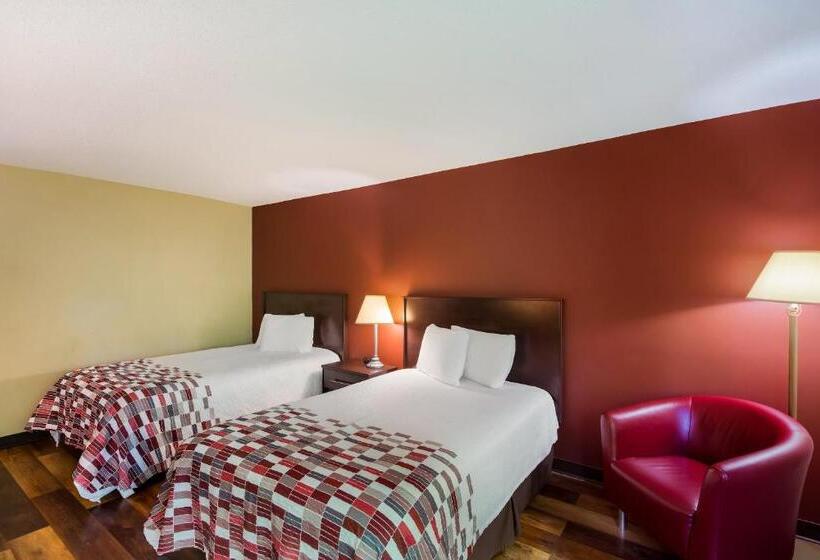 فندق Red Roof Inn Hendersonville