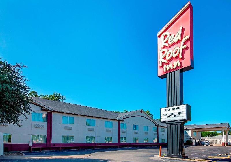 Отель Red Roof Inn San Marcos