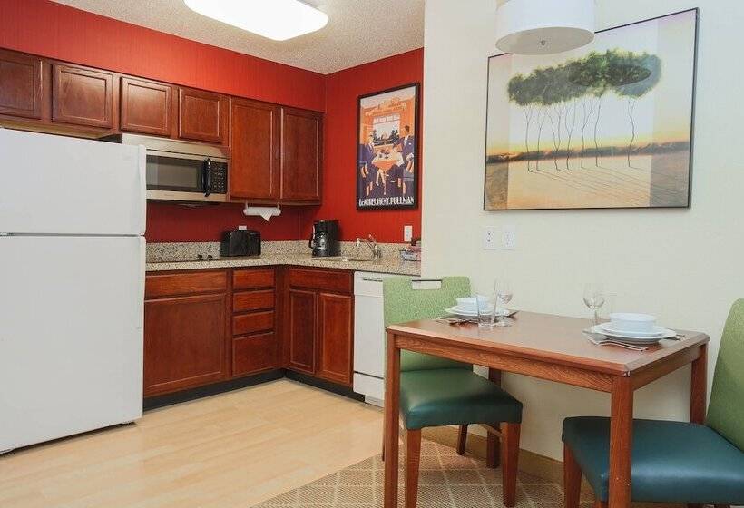 هتل Residence Inn By Marriott Flint Grand Blanc
