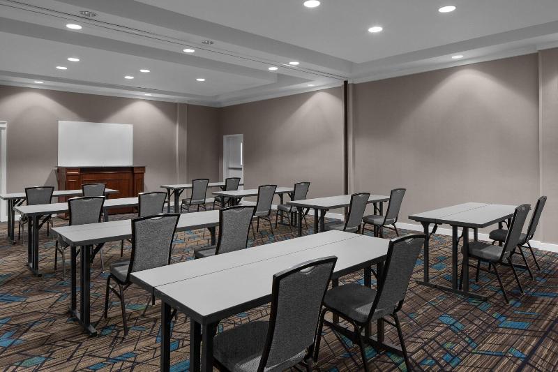 هتل Residence Inn Fort Worth Cultural District