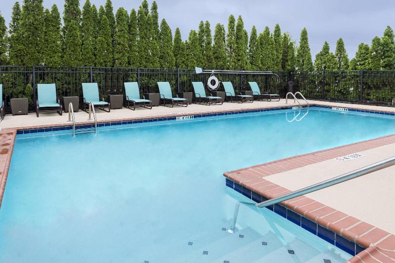 هتل Residence Inn Huntsville