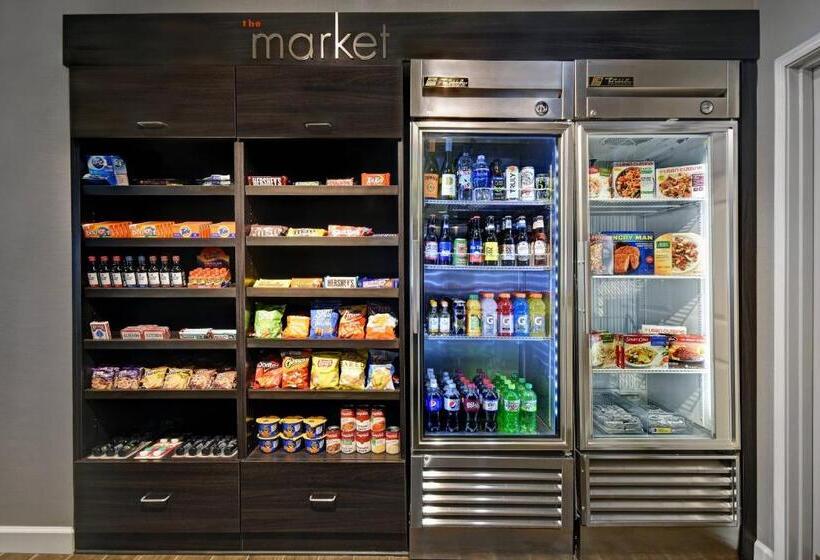 هتل Residence Inn Louisville Airport