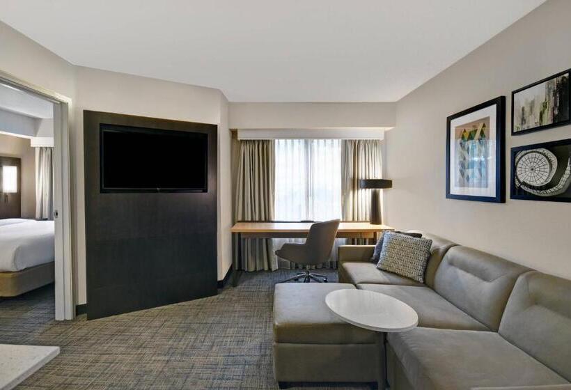 هتل Residence Inn Louisville Airport
