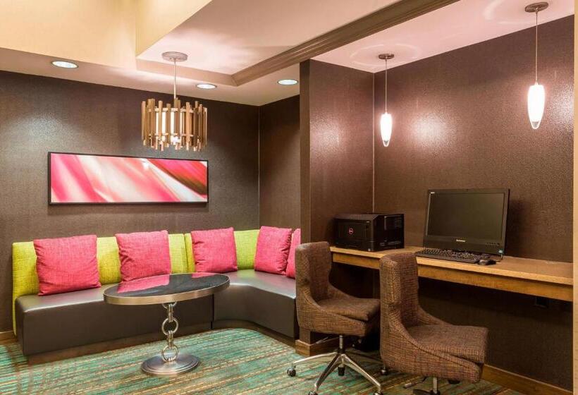 هتل Residence Inn Louisville Northeast