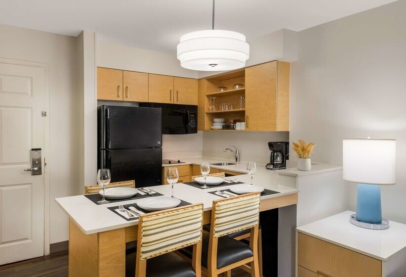 בית מלון כפרי Sonesta Es Suites Charlotte Arrowood