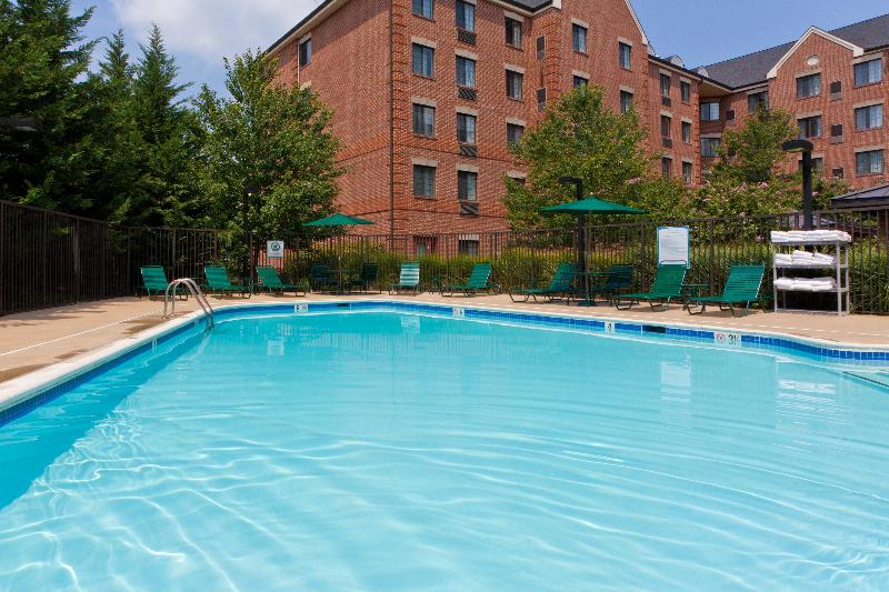 Отель Staybridge Suites Tysons   Mclean, An Ihg