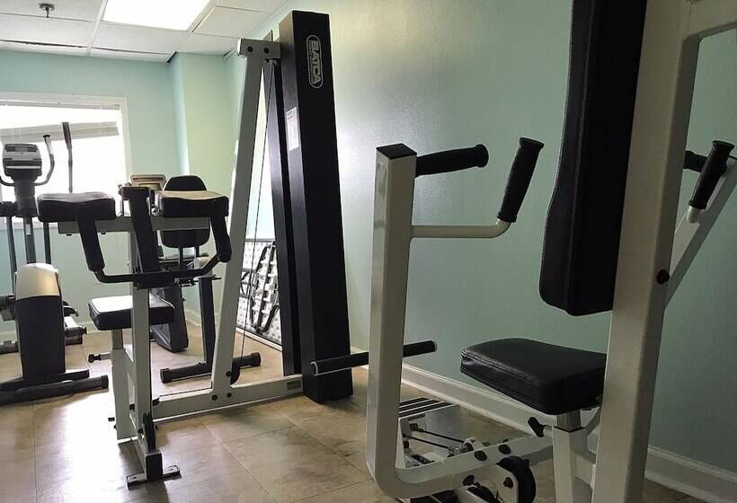 ホテル The Islander Inn