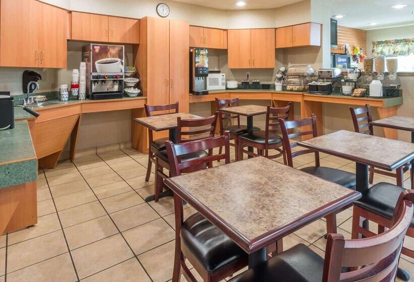 Microtel Inn & Suites By Wyndham Uncasville Casino Area