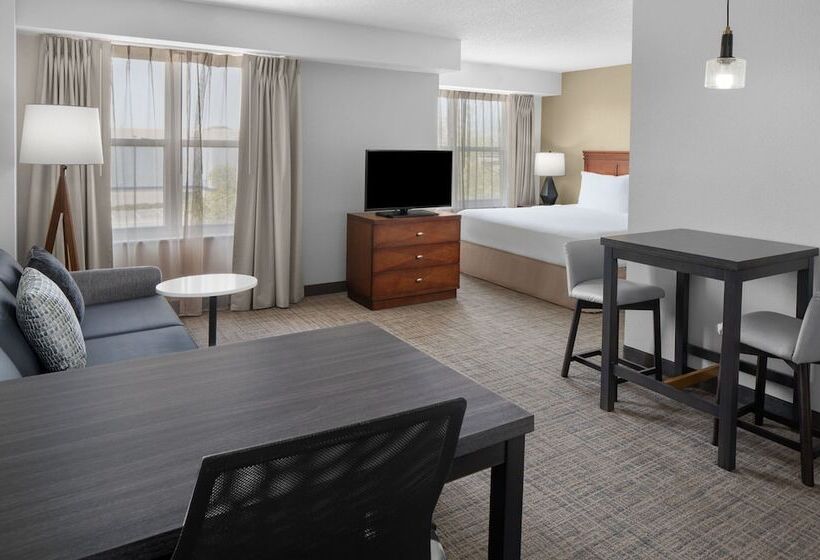 Residence Inn Long Island Holtsville