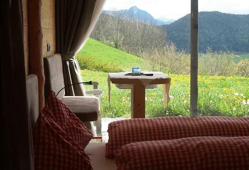 Bed and Breakfast Albergo Gasthof Zur Krone