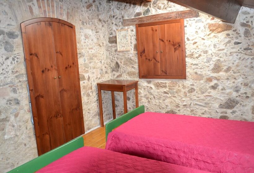 مبيت وإفطار La Roccia