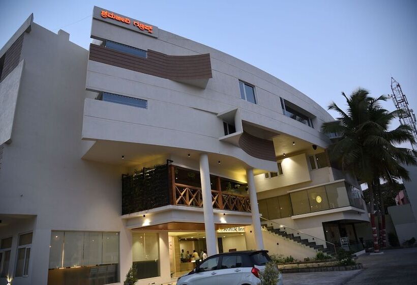 酒店 Ashok Inn
