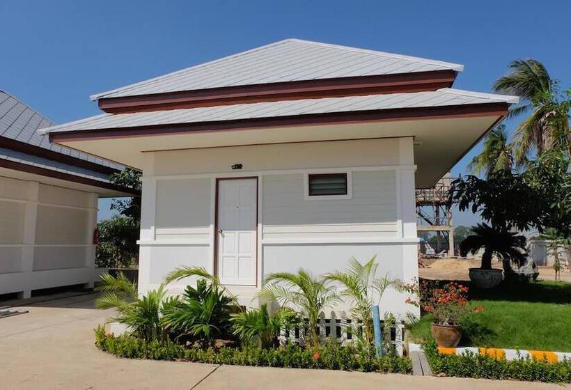 호텔 Bualuang Boutique Resort