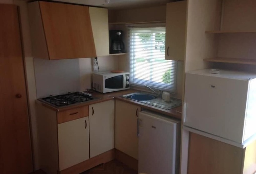 Отель Camping De Lagraulière