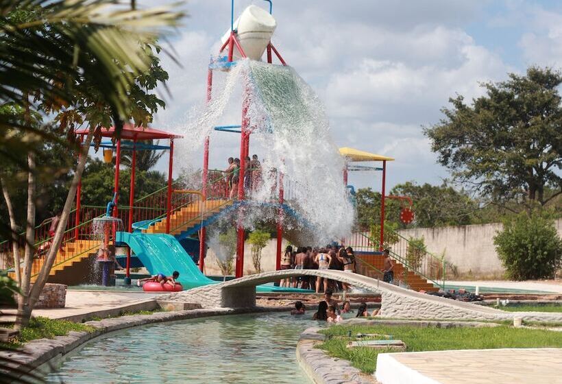 בית מלון כפרי Enzo Park