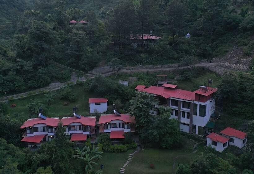 酒店 Haut Monde Hill Stream Resort And Spa