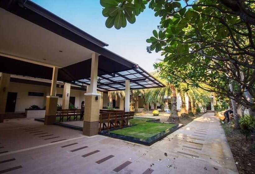 هتل Leelawalai Rest