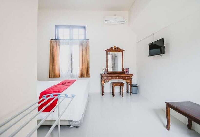 هتل Reddoorz Syariah Near Gelora Delta Sidoarjo