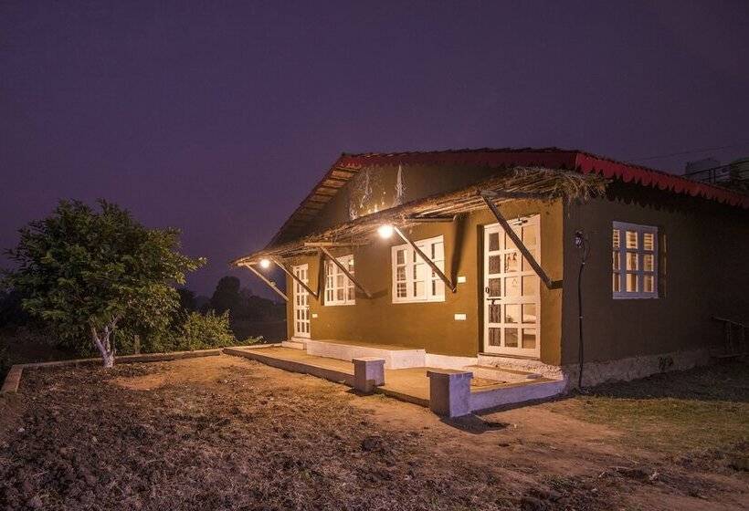 ホテル Wow Stayz2 Pachmarhi Foothill Cottages
