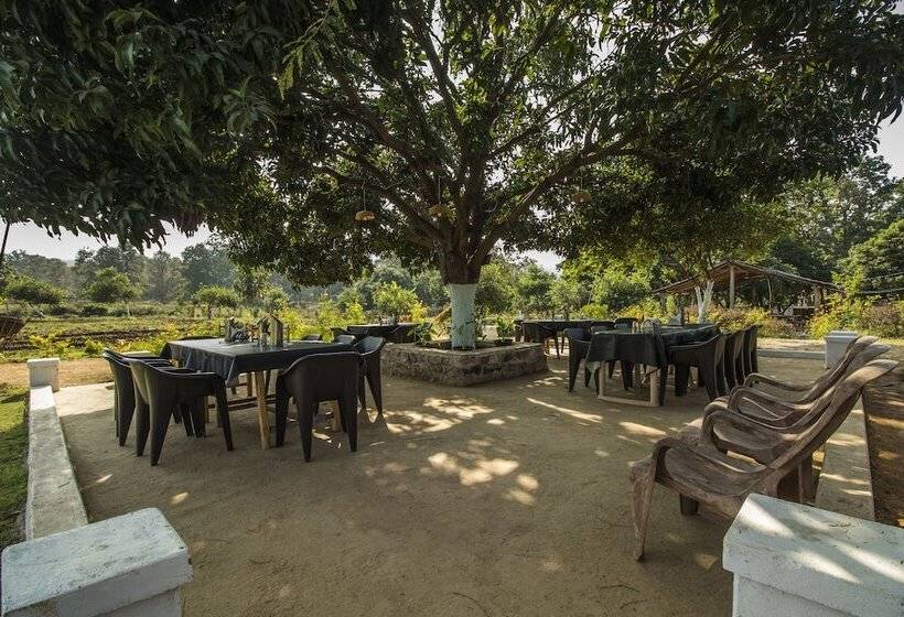 ホテル Wow Stayz2 Pachmarhi Foothill Cottages