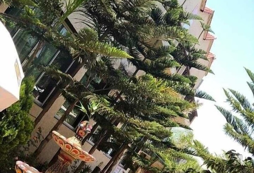 ペンション Auberge Redaland