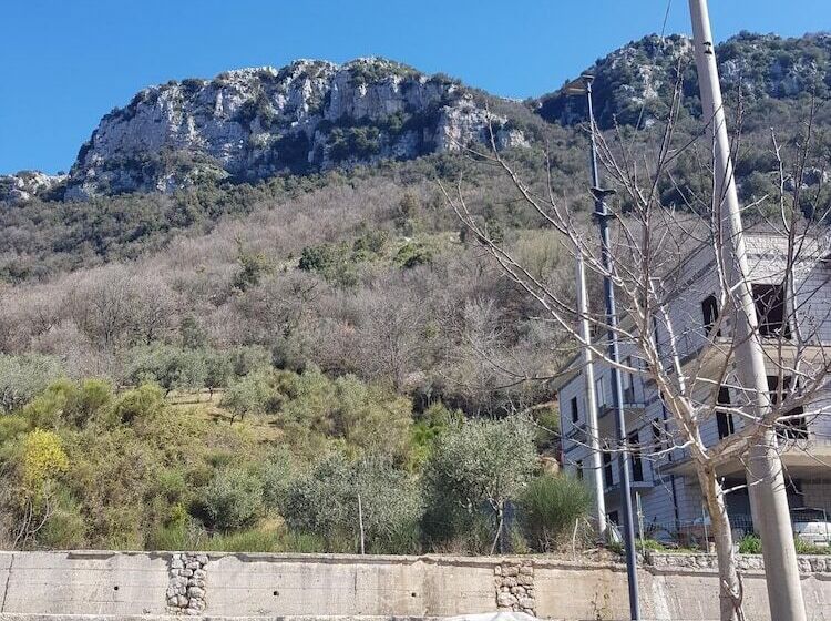 膳宿费 Immersi Nella Natura