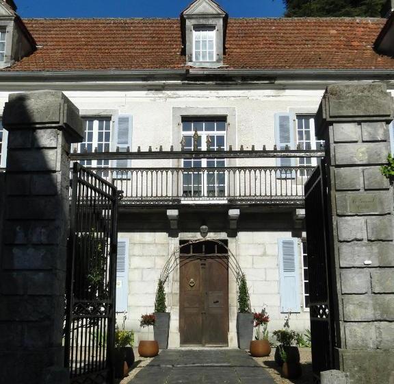 פנסיון Chambres Et Table D Hôtes La Billebaude