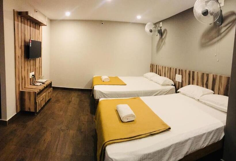旅馆 Sharada Residency