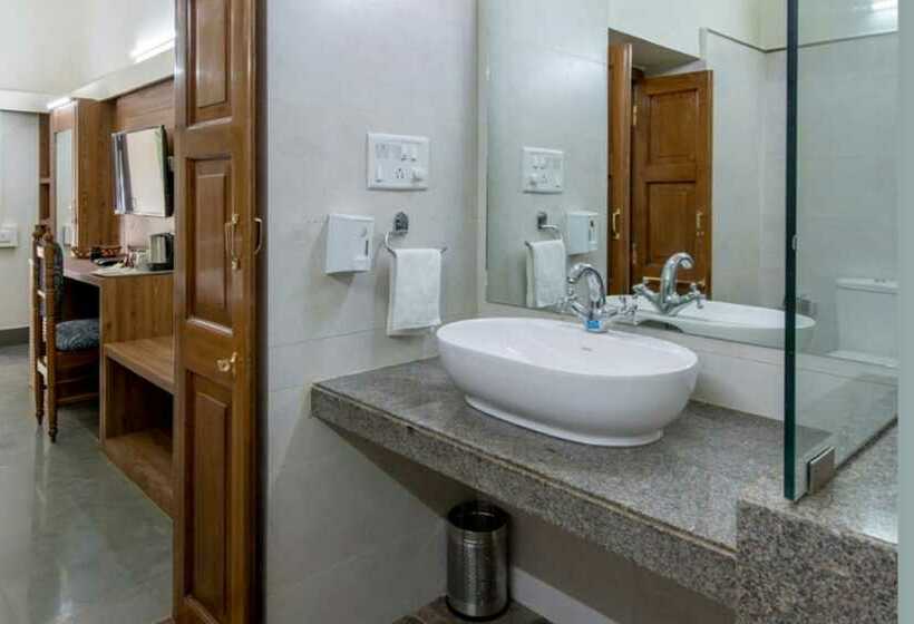 فندق 1946 Navdeep Homestay