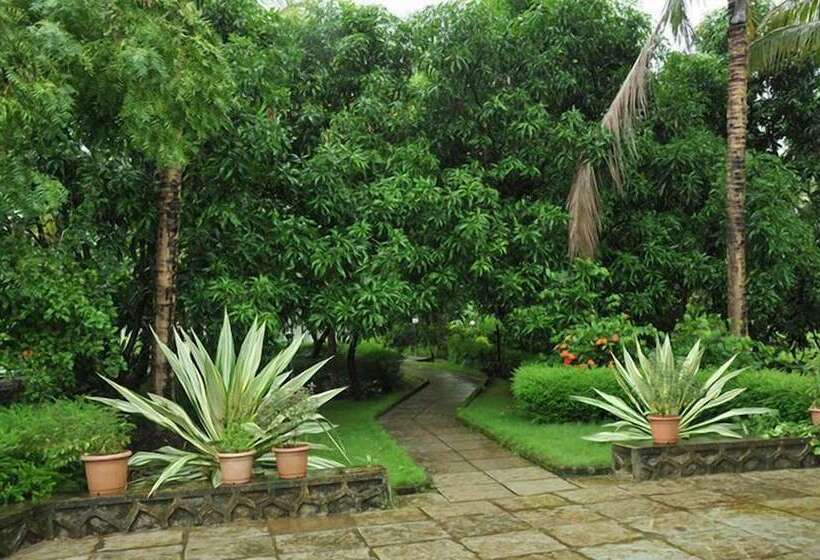 호텔 Ayurvedic Village