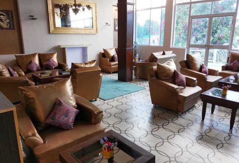 ホテル Eriline Resorts